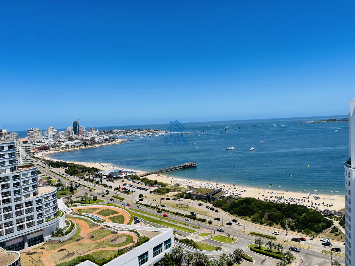 Apartamento ID.645 - Excelente Apartamento de 2 Dormitorios con Vista al Mar, Playa Mansa