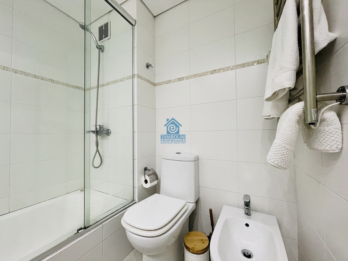 Apartamento ID.411 - Venta de Moderno Apartamento en zona Roosevelt de 1 Dormitorio, torre con servicios, Punta del Este
