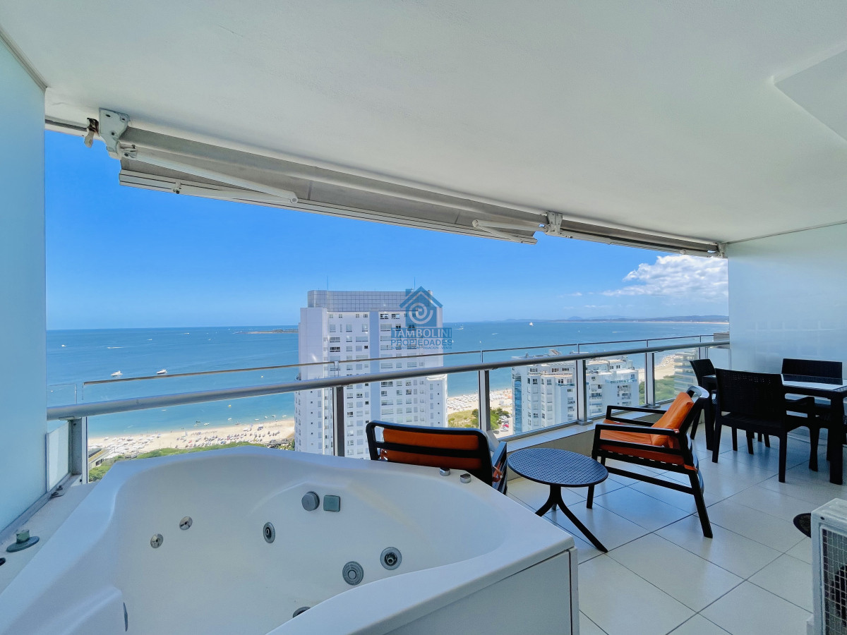 Apartamento ID.645 - Excelente Apartamento de 2 Dormitorios con Vista al Mar, Playa Mansa