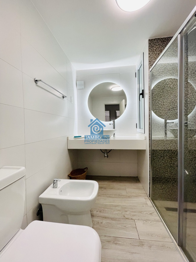 Casa ID.292 - Excelente Casa de 4 Dormitorios, Piscina y Parrillero en San Rafael 