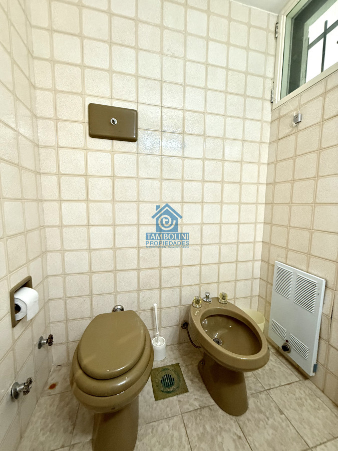 Casa ID.940 - Casa en alquiler de temporada con 4 suites más dependencia en 4500 m2 piscina y parrillero 