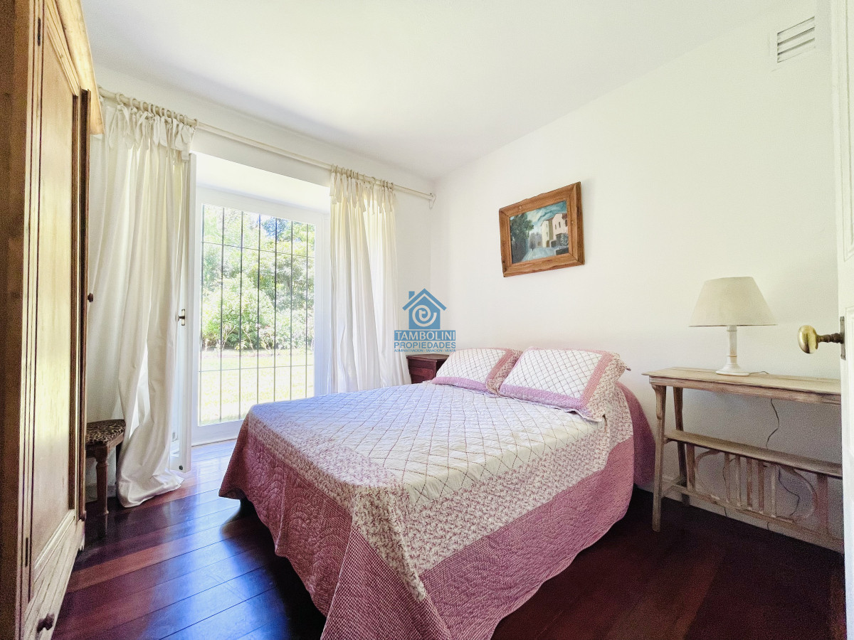 Casa ID.491 - Excelente Casa de 4 Dormitorios en Playa Brava, Punta del Este