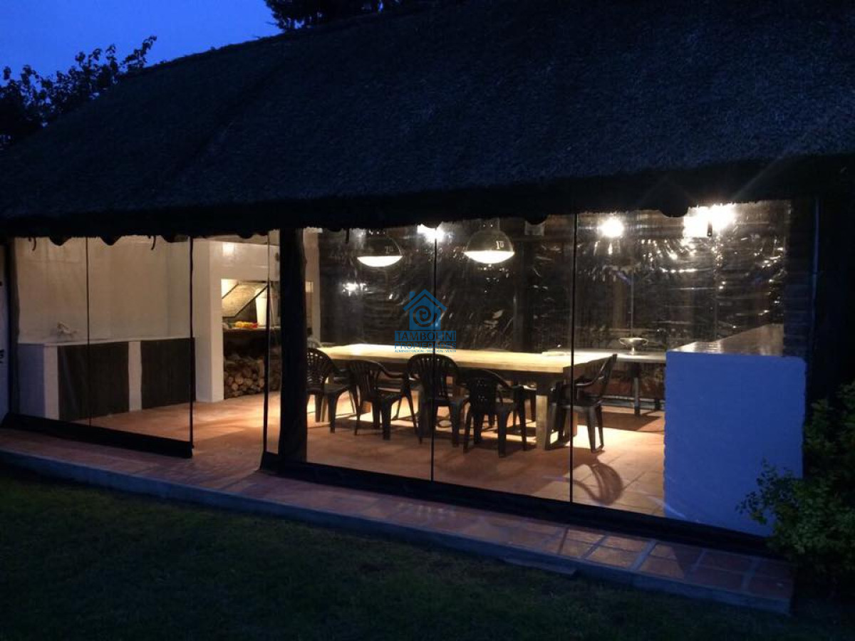 Casa ID.629 - Casa de 3 Dormitorios y Piscina en Alquiler Anual, Rincón del Indio