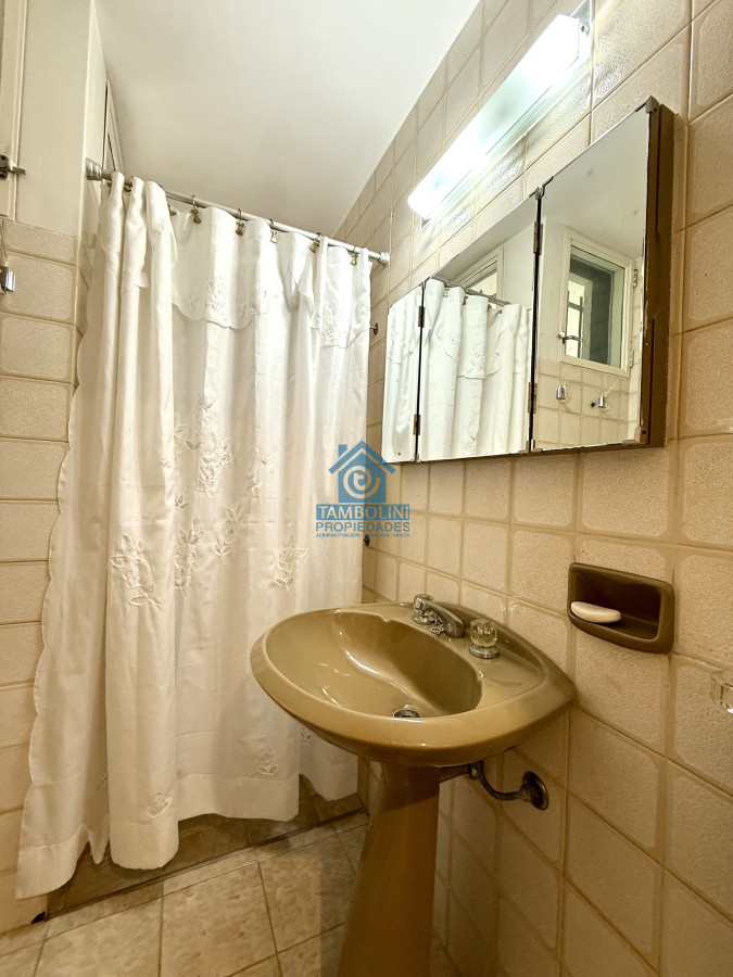 Casa ID.940 - Casa en alquiler de temporada con 4 suites más dependencia en 4500 m2 piscina y parrillero 