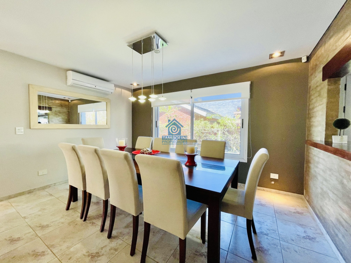 Casa ID.287 - Excelente Casa de 4 Dormitorios, Piscina Climatizada y Barbacoa en Pinares, Punta del Este