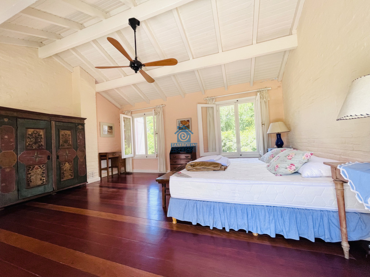 Casa ID.491 - Excelente Casa de 4 Dormitorios en Playa Brava, Punta del Este