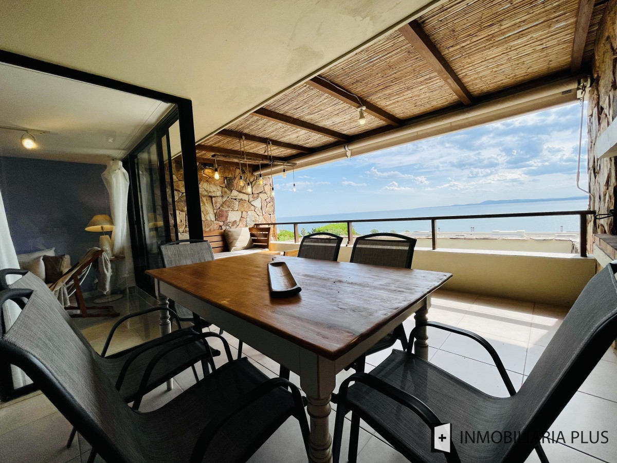 Apartamento ID.1016 - Venta de apartamento en Punta Ballena con 2 dormitorios Piscinas Barbacoa Club House Parrillero y más