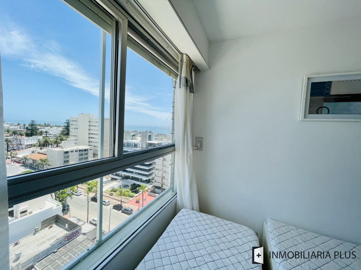 Apartamento ID.338 - Venta de Apartamento de 100 m2 con 3 Dormitorios en Península de Punta del Este C887