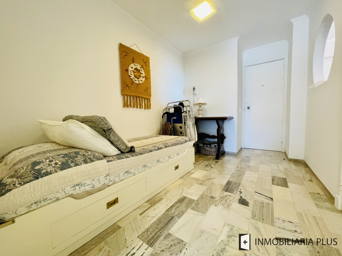 Apartamento ID.338 - Venta de Apartamento de 100 m2 con 3 Dormitorios en Península de Punta del Este C887