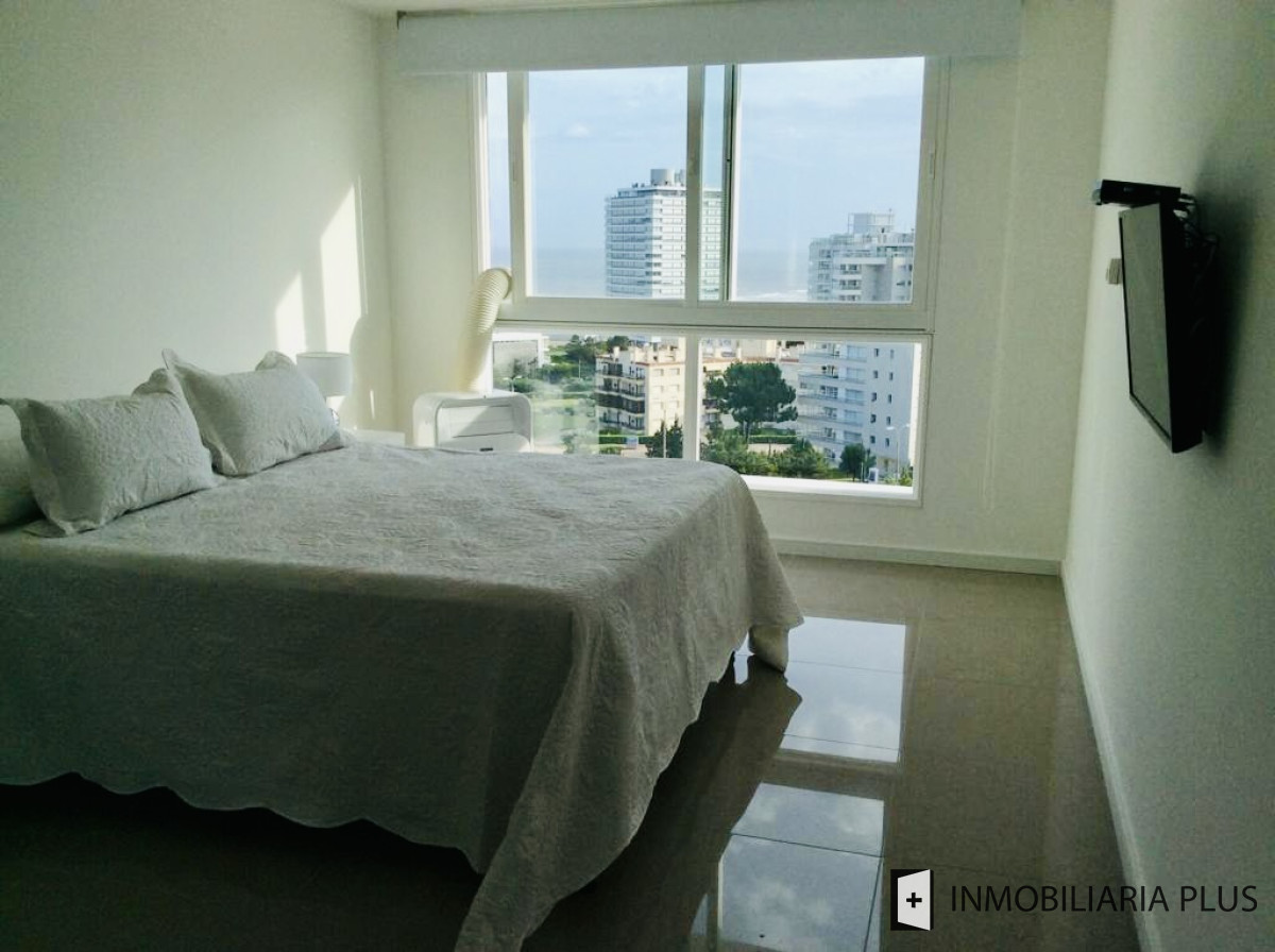Apartamento ID.1021 - Alquiler de Apartamento piscina gimnasio playroom solarium barbacoa y mucho más