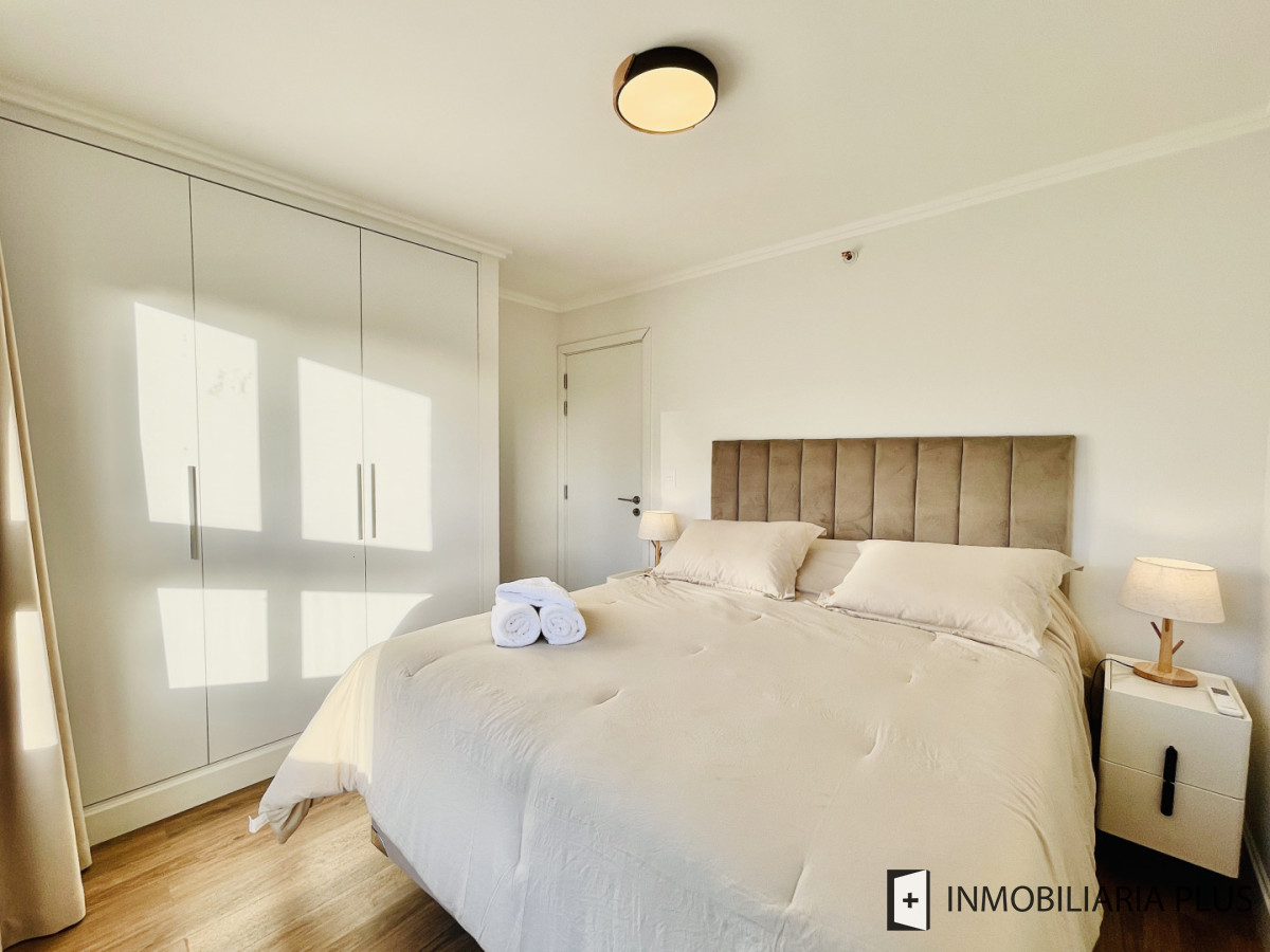 Apartamento ID.1581 - Alquiler de Apartamento en Punta del Este de 1 Dormitorio en Alquiler Anual sobre Roosevelt