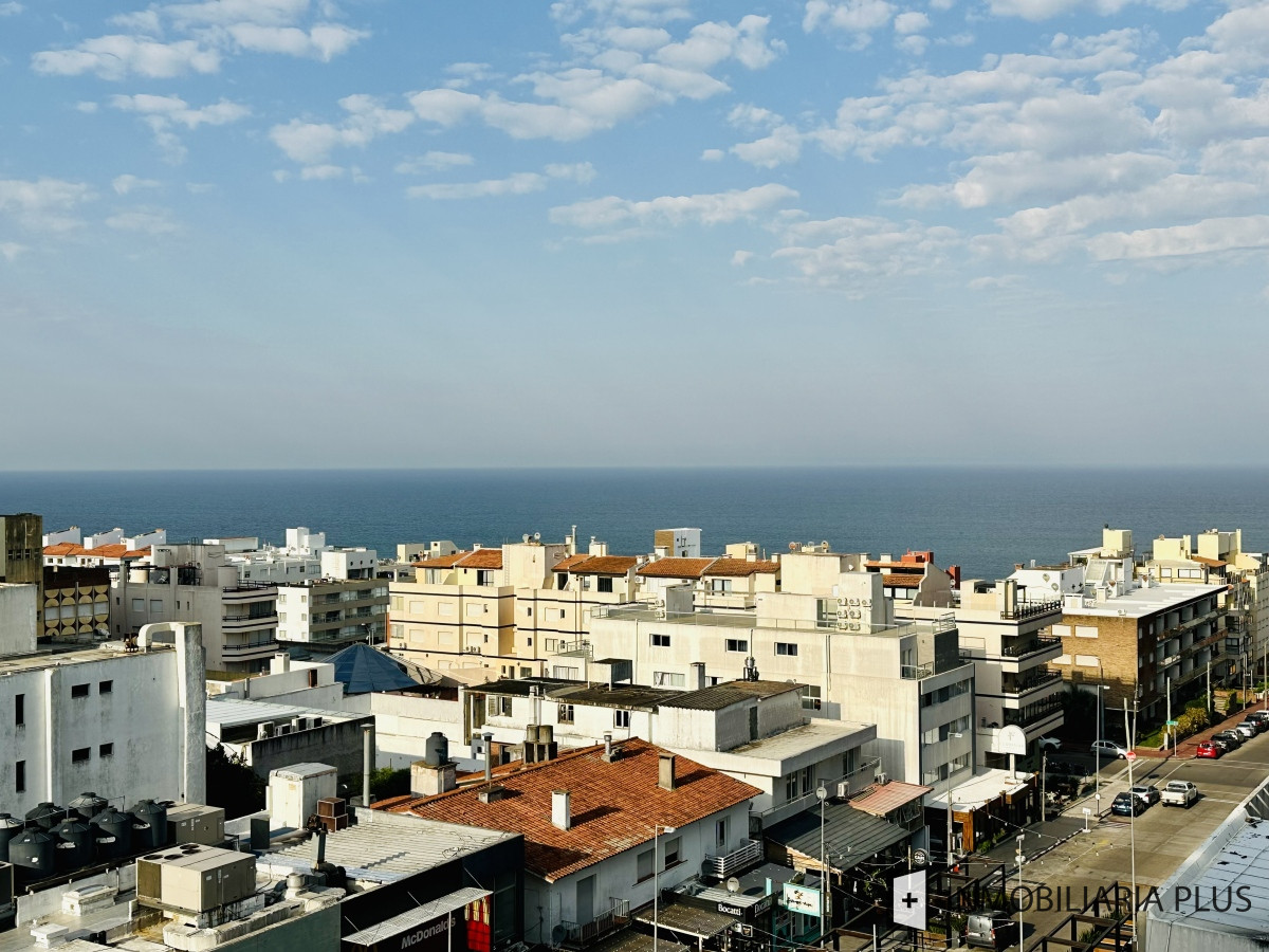 Apartamento ID.647 - Venta de Moderno Monoambiente con Vista al Mar en Venta, Península de Punta del Este C998