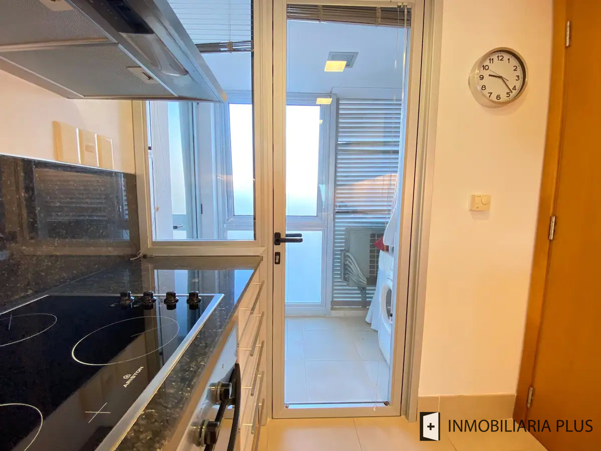 Apartamento ID.1011 - Alquiler de Apartamento de 115 m2 con 3 Dormitorios Frente al Mar en la Península de Punta del Este