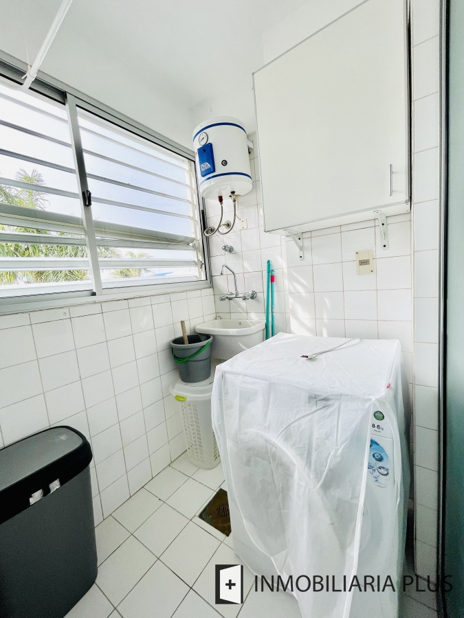 Apartamento ID.729 - Alquiler temporario de penthouse de tres dormitorios en Playa Montoya, La Barra C729B