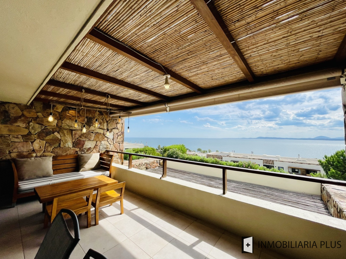 Apartamento ID.1016 - Venta de apartamento en Punta Ballena con 2 dormitorios Piscinas Barbacoa Club House Parrillero y más