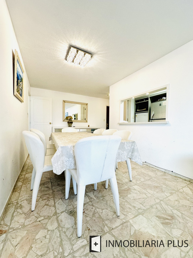 Apartamento ID.1666 - Venta de apartamento en Península de Punta del este con 3 dormitorios y 2 baños reciclado 