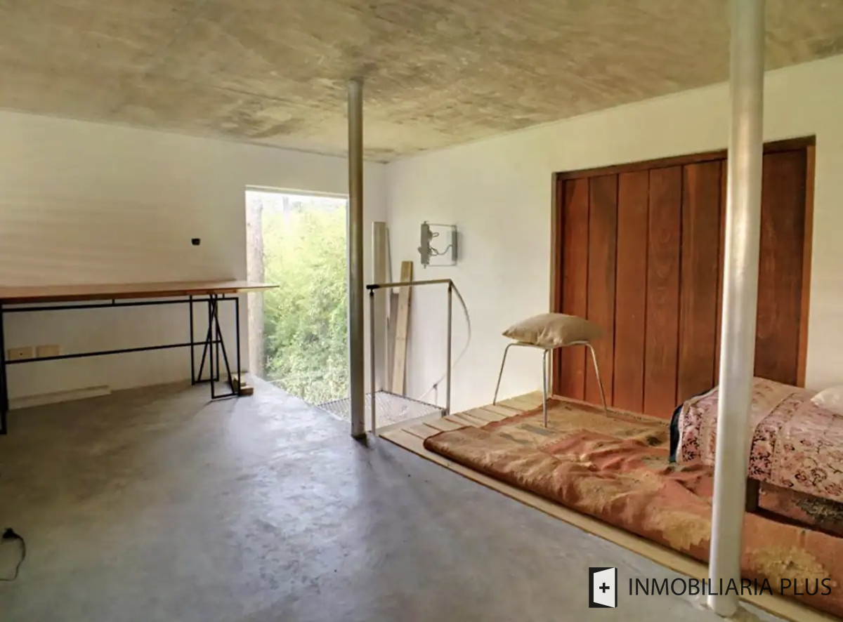 Casa ID.1267 - Alquiler de Casa en Punta del Este con 4 Dormitorios y Piscina a pasos de la Playa Mansa