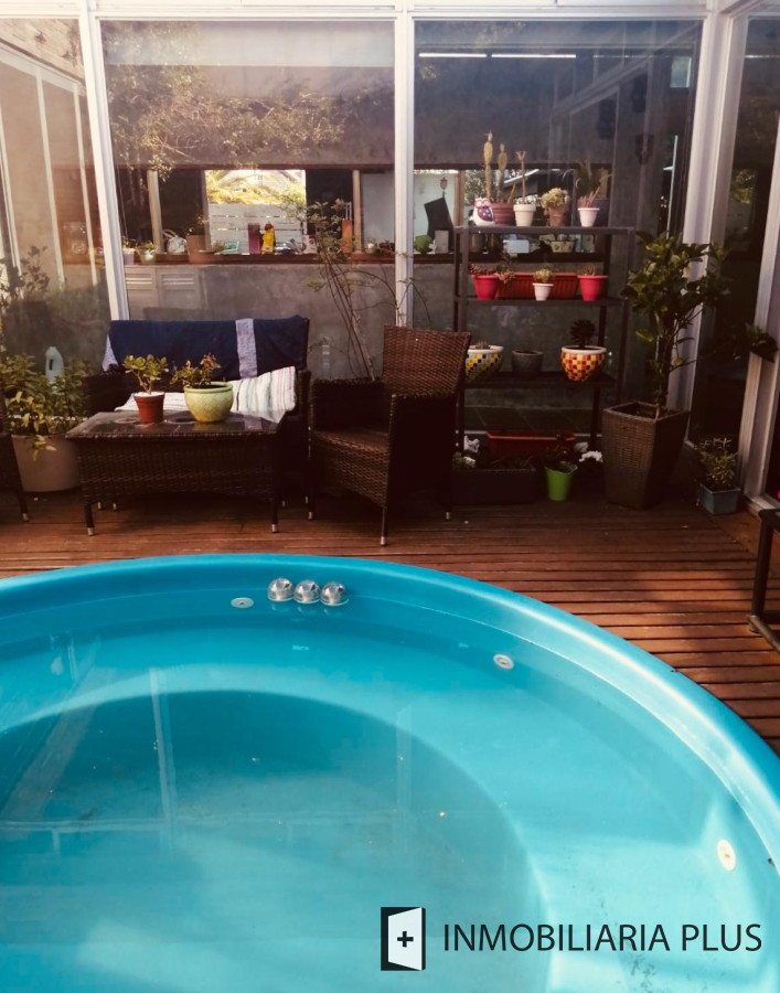 Casa ID.461 - Venta de casa con 525 m2 de terreno a pasos del Mar en Pinares con 2 Dormitorios C915