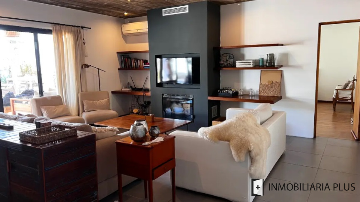 Casa ID.1006 - Alquiler de Casa con Piscina climatizada 4 Dormitorios y 676 m2 de terreno