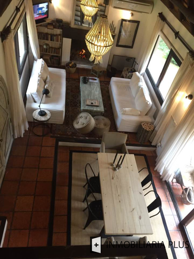 Casa ID.644 - Venta de Casa con 3 Dormitorios y Piscina, Rincón del Indio C995