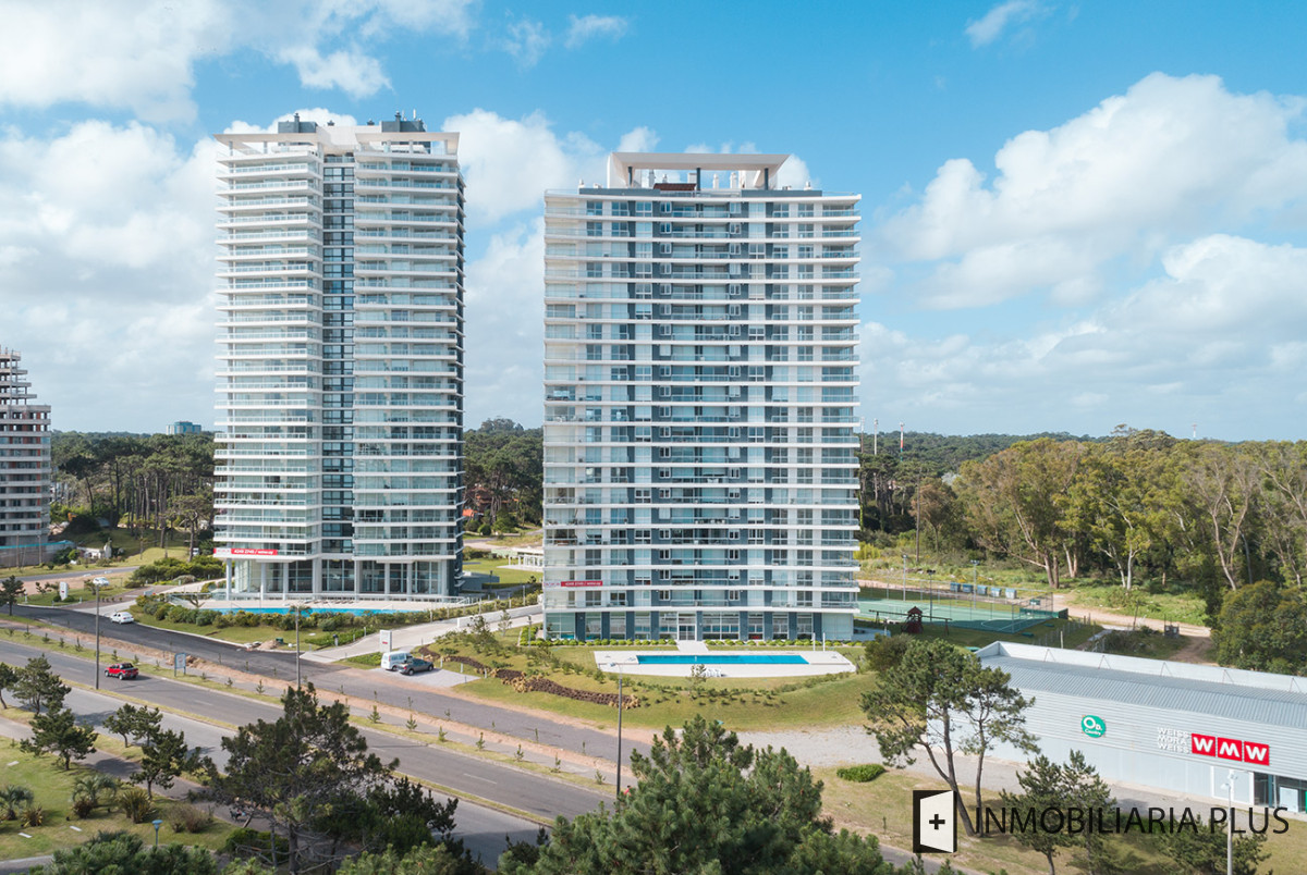 Apartamento ID.1021 - Alquiler de Apartamento piscina gimnasio playroom solarium barbacoa y mucho más