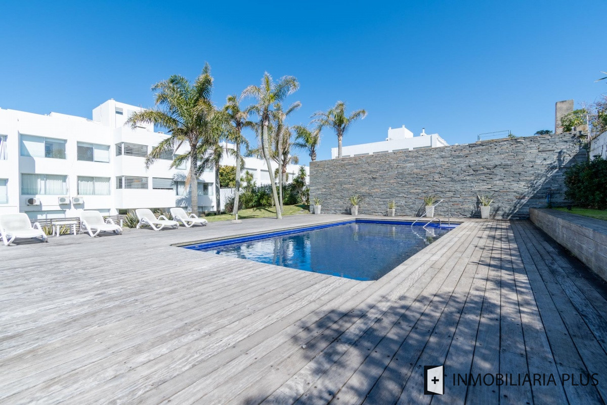 Apartamento ID.729 - Alquiler temporario de penthouse de tres dormitorios en Playa Montoya, La Barra C729B