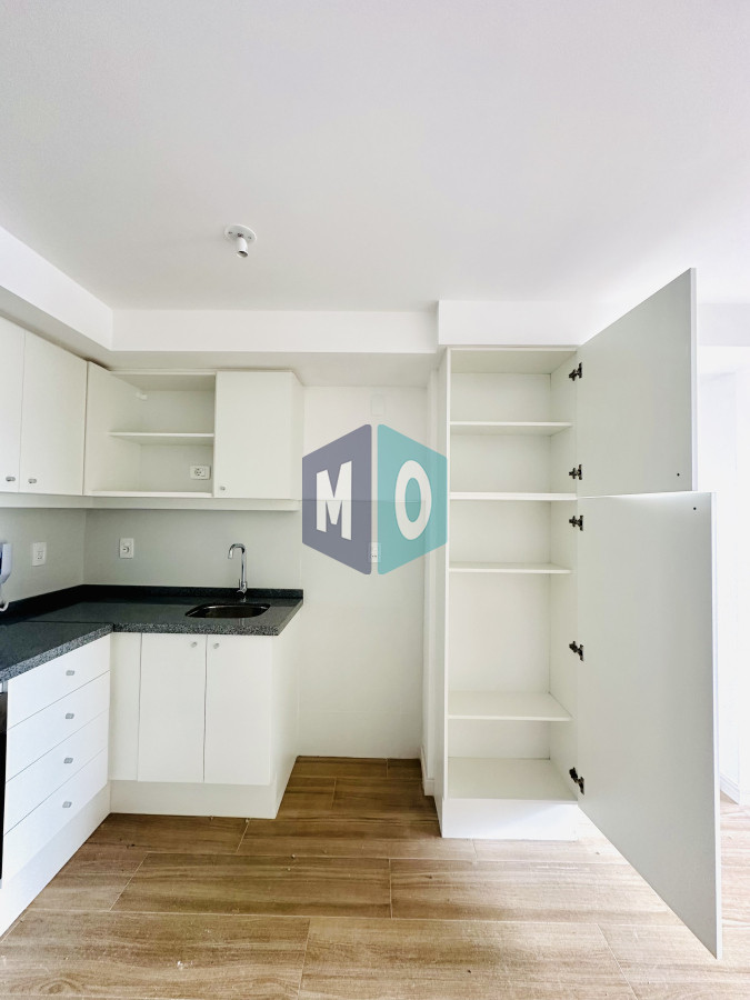 Apartamento ID.1161 - Apartamento de 2 Dormitorios Alquiler Anual, Playa Brava, Punta del Este