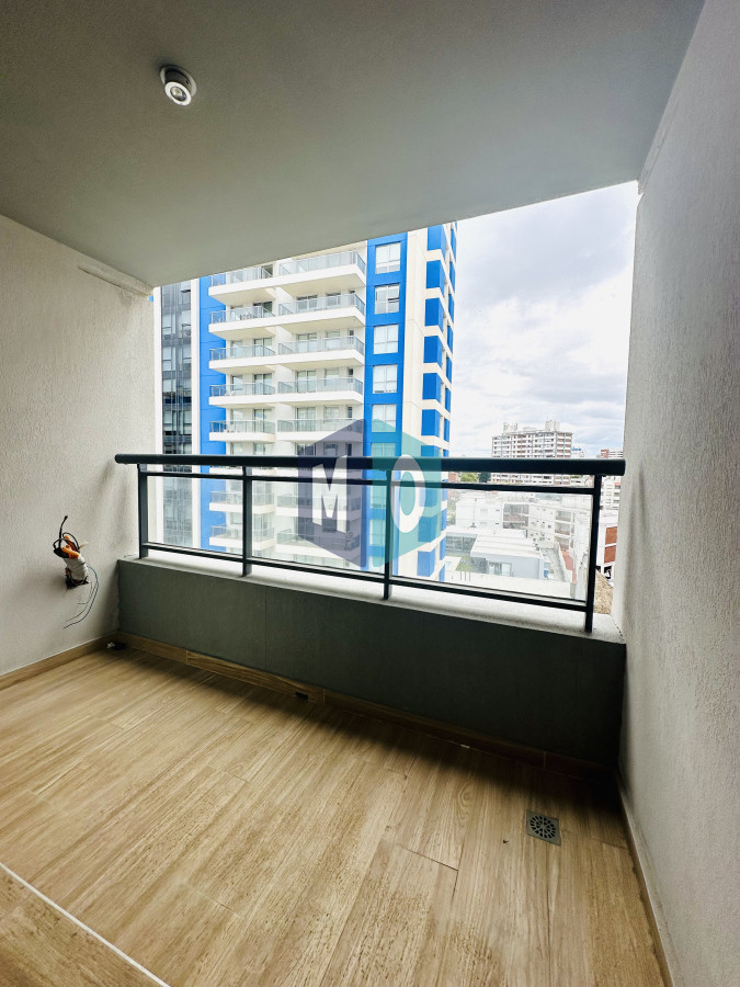 Apartamento ID.1161 - Apartamento de 2 Dormitorios Alquiler Anual, Playa Brava, Punta del Este