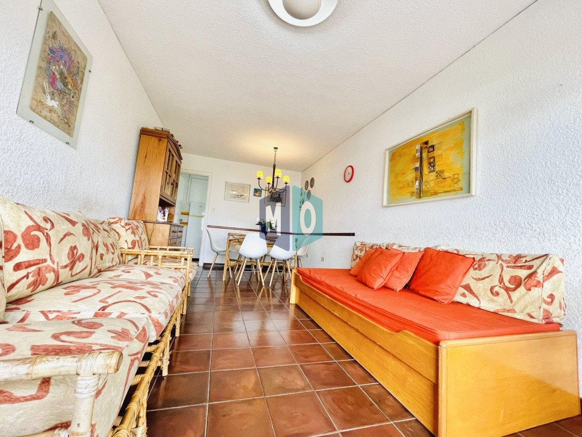 Apartamento ID.666 - Apartamento de 2 Dormitorios en Aidy Grill a Pocos Metros de Playa Brava - Venta