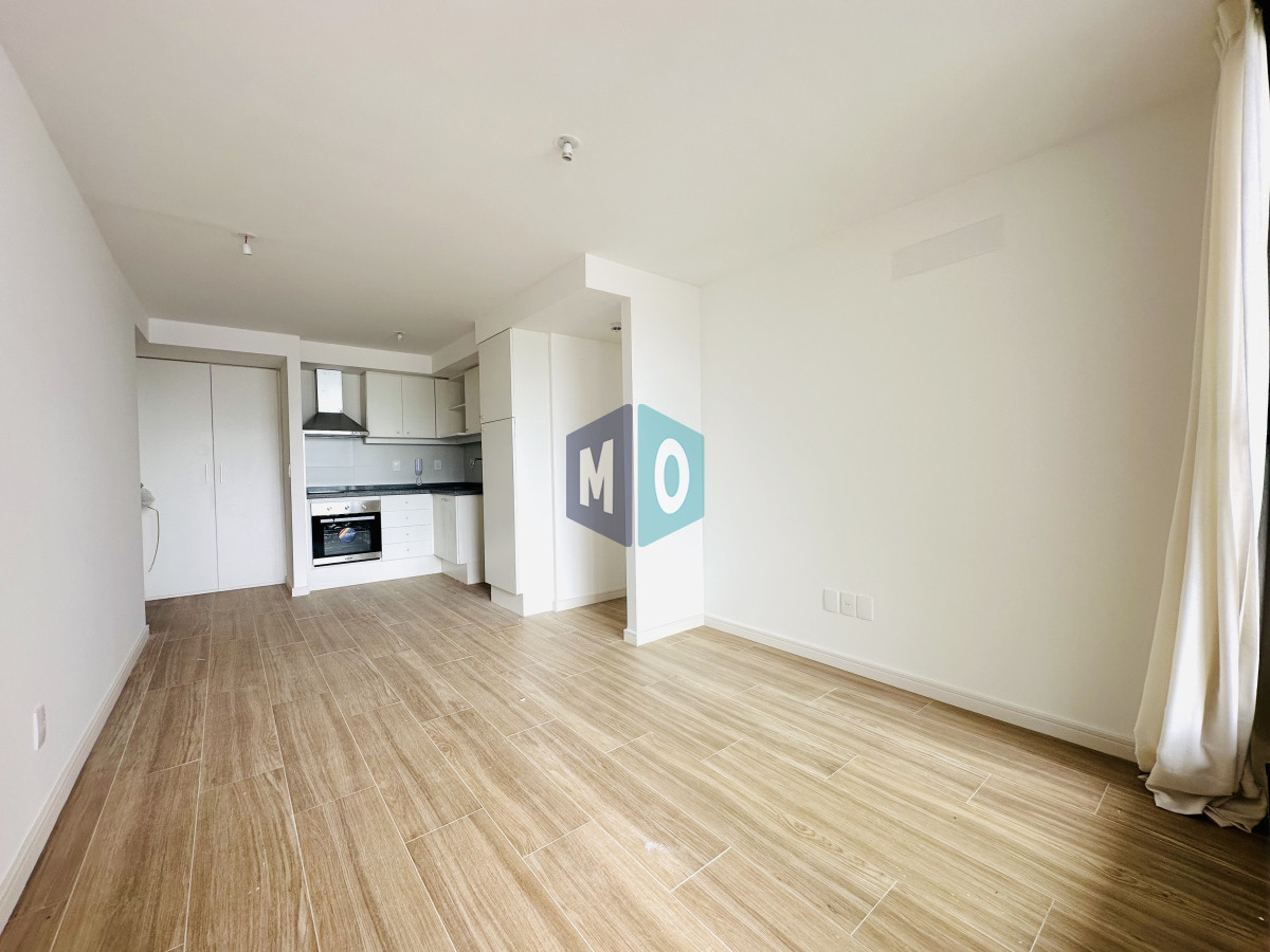 Apartamento ID.1161 - Apartamento de 2 Dormitorios Alquiler Anual, Playa Brava, Punta del Este