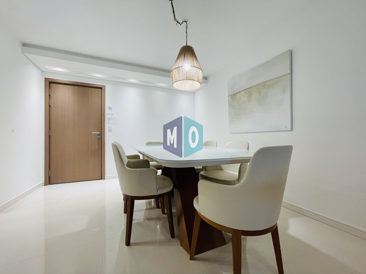 Apartamento ID.551 - Alquiler temporario de apartamento de tres dormitorios con parrillero en playa Brava, Punta del Este