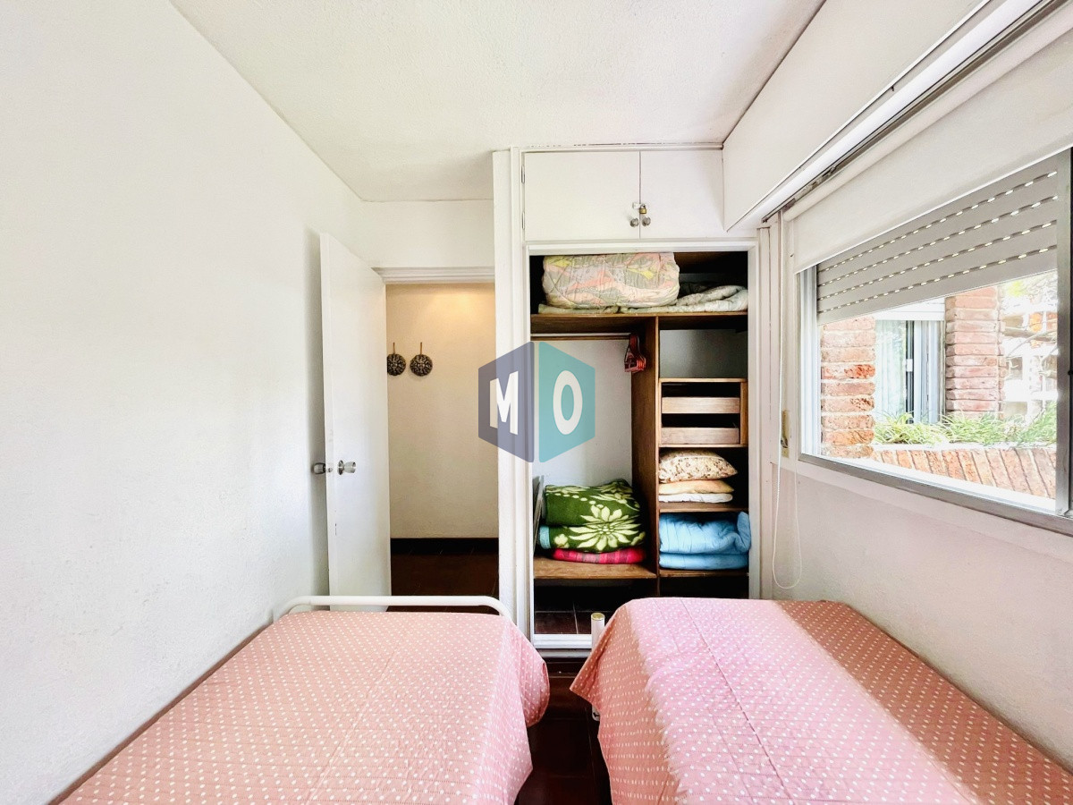 Apartamento ID.666 - Apartamento de 2 Dormitorios en Aidy Grill a Pocos Metros de Playa Brava - Venta