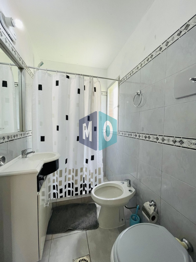 Apartamento ID.666 - Apartamento de 2 Dormitorios en Aidy Grill a Pocos Metros de Playa Brava - Venta