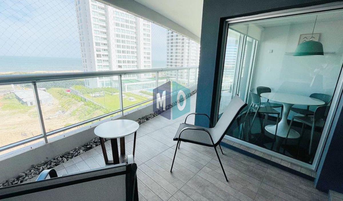 Apartamento ID.551 - Alquiler temporario de apartamento de tres dormitorios con parrillero en playa Brava, Punta del Este