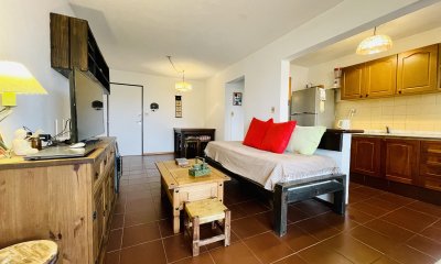 Venta de apartamento en el centro de Maldonado, 2 Dormitorios y cochera