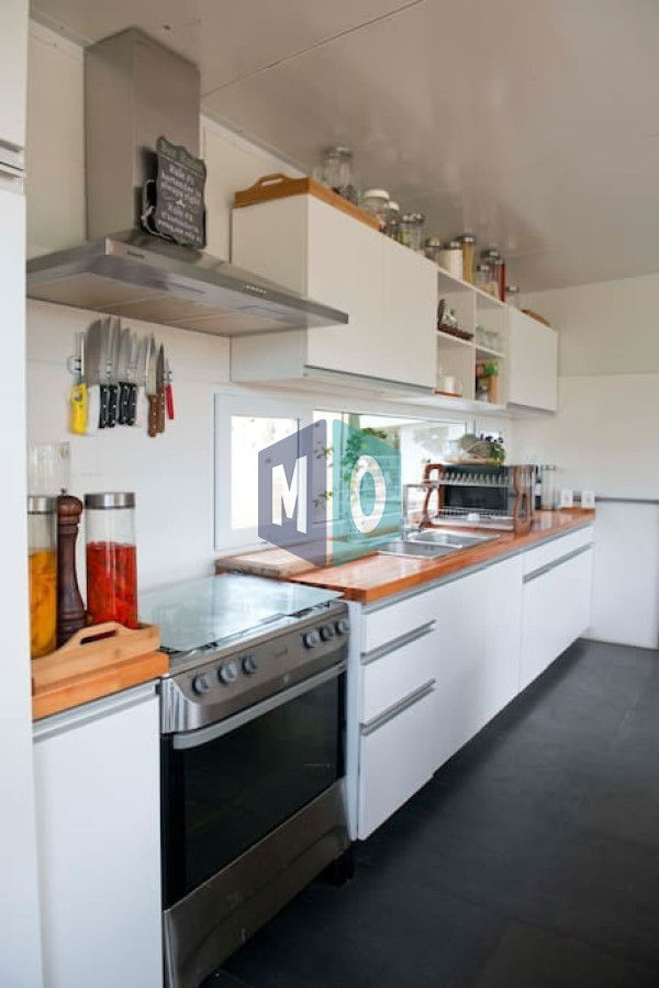 Casa ID.993 - Moderna Casa de 2 Dormitorios, Piscina Climatizada y Parrillero en La Barra, Alquiler Anual e Invernal