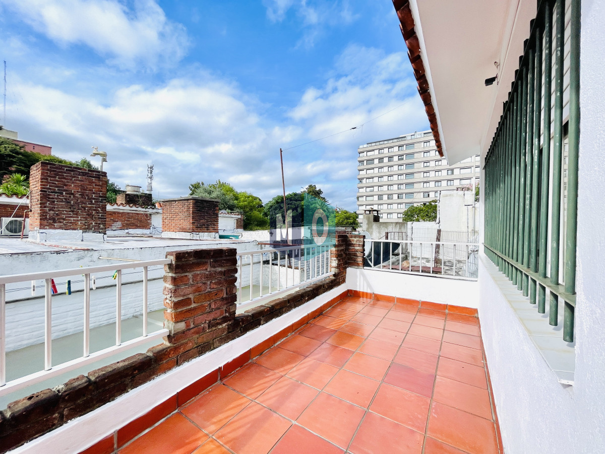 Casa ID.1034 - En Venta! Casa PH de 3 Dormitorios, Parrillero y Garage, en Maldonado, cerca de todo