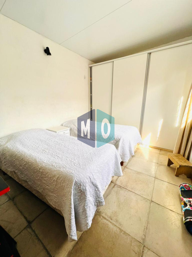 Casa ID.804 - Casa moderna en venta y alquiler anual de tres dormitorios en Parque Burnett, Pinares