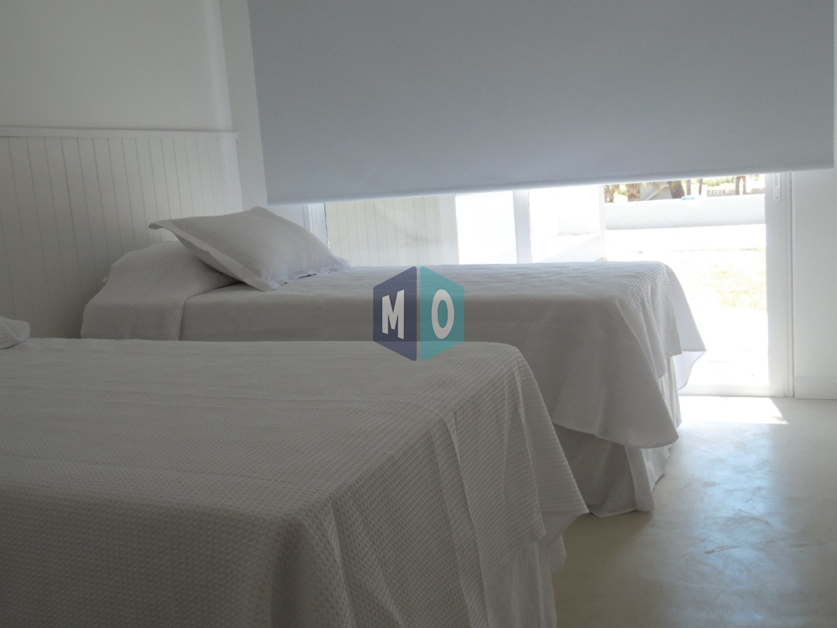 Casa ID.1010 - Excelente Casa de 5 Dormitorios en Barrio Privado Pinar del Faro, José Ignacio