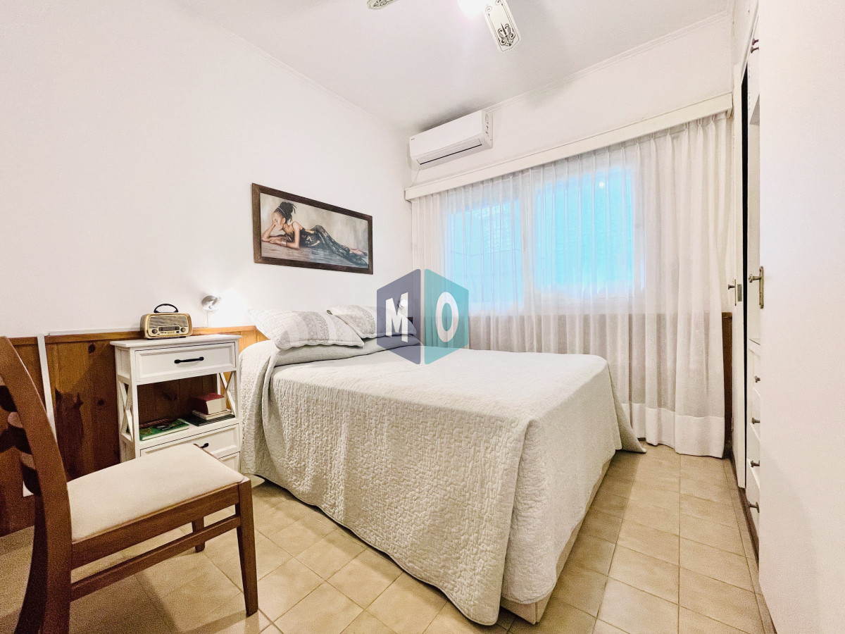 Casa ID.1034 - En Venta! Casa PH de 3 Dormitorios, Parrillero y Garage, en Maldonado, cerca de todo