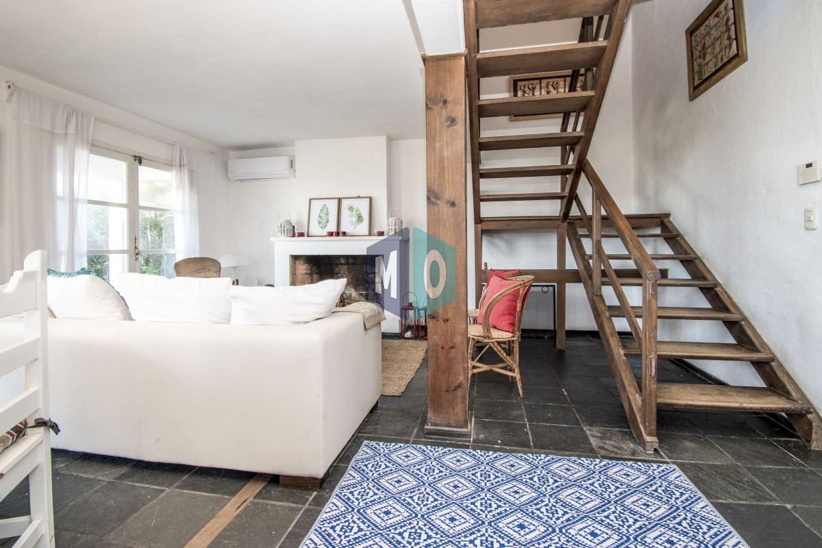 Casa ID.997 - Excelente Casa de 4 Dormitorios con Piscina y Parrillero en Montoya, La Barra