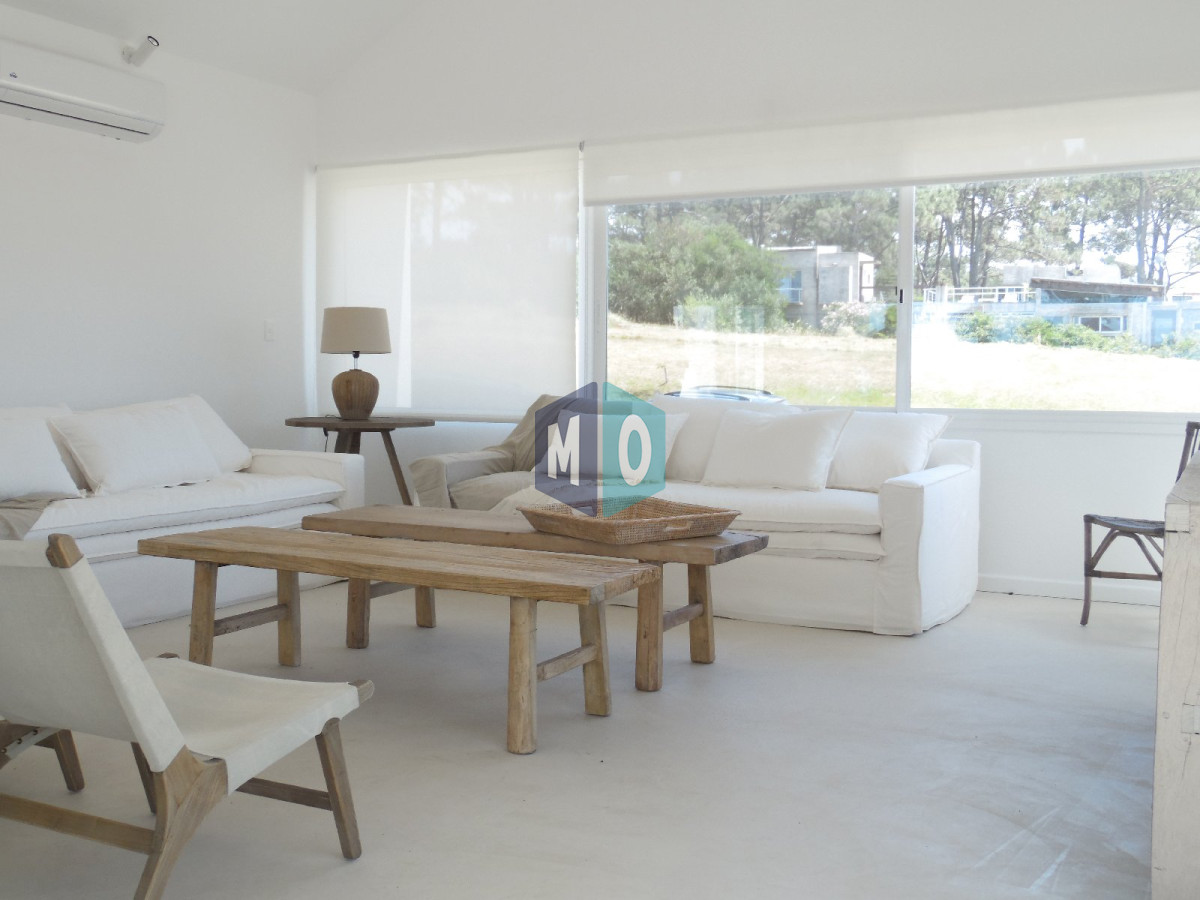 Casa ID.1010 - Excelente Casa de 5 Dormitorios en Barrio Privado Pinar del Faro, José Ignacio