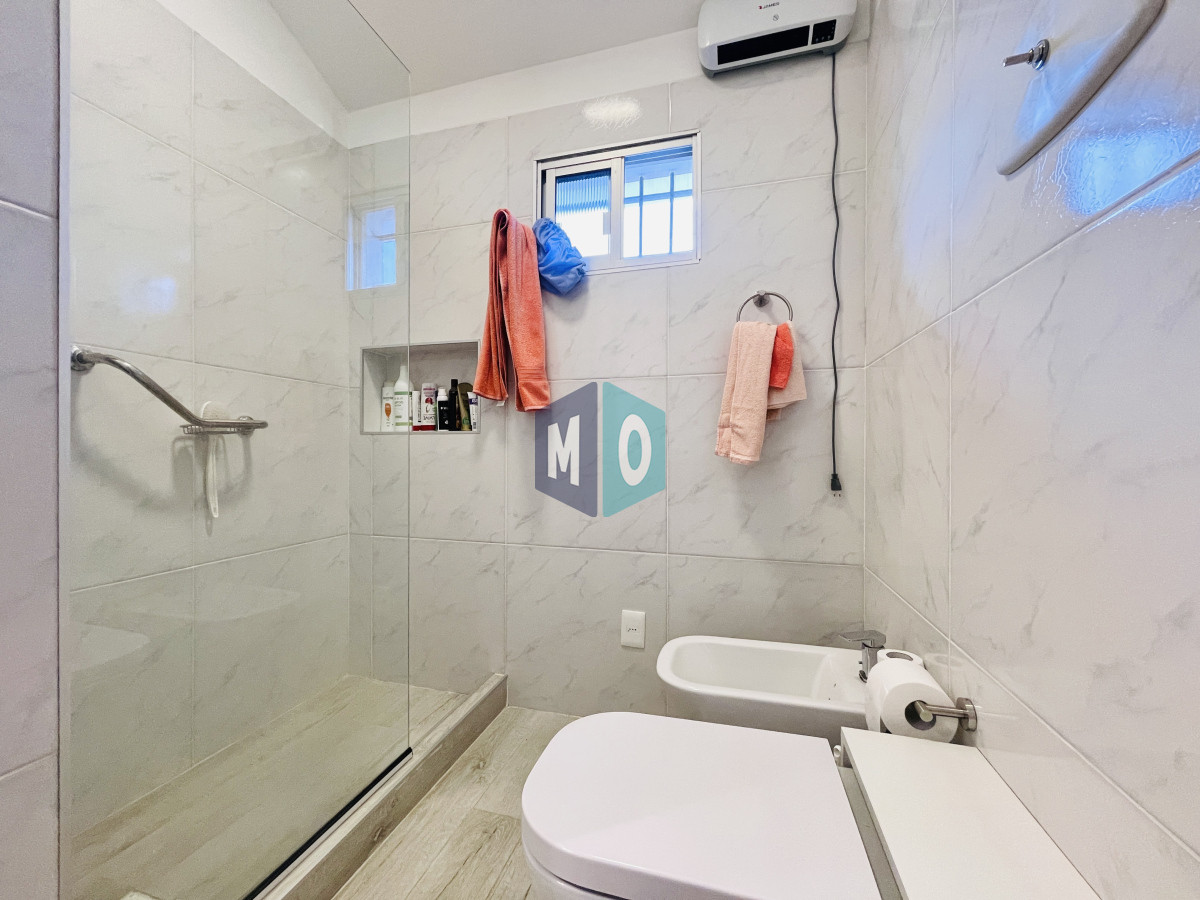 Casa ID.1034 - En Venta! Casa PH de 3 Dormitorios, Parrillero y Garage, en Maldonado, cerca de todo