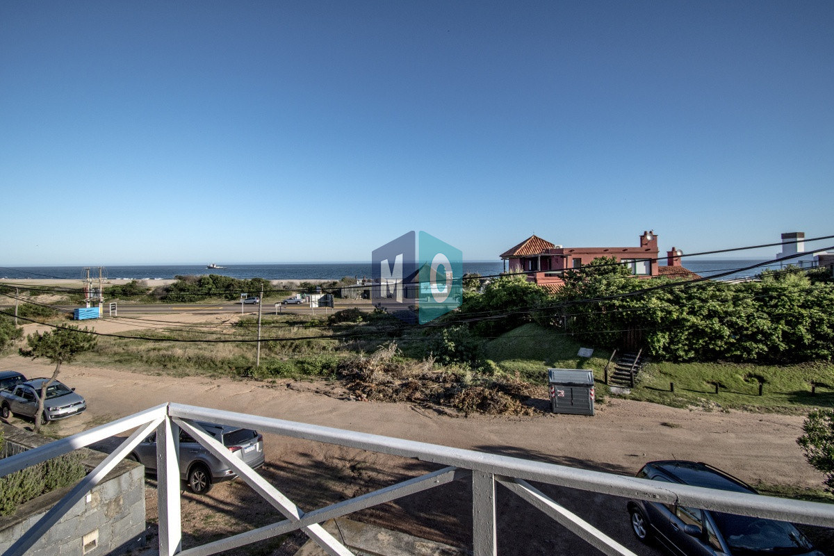Casa ID.997 - Excelente Casa de 4 Dormitorios con Piscina y Parrillero en Montoya, La Barra