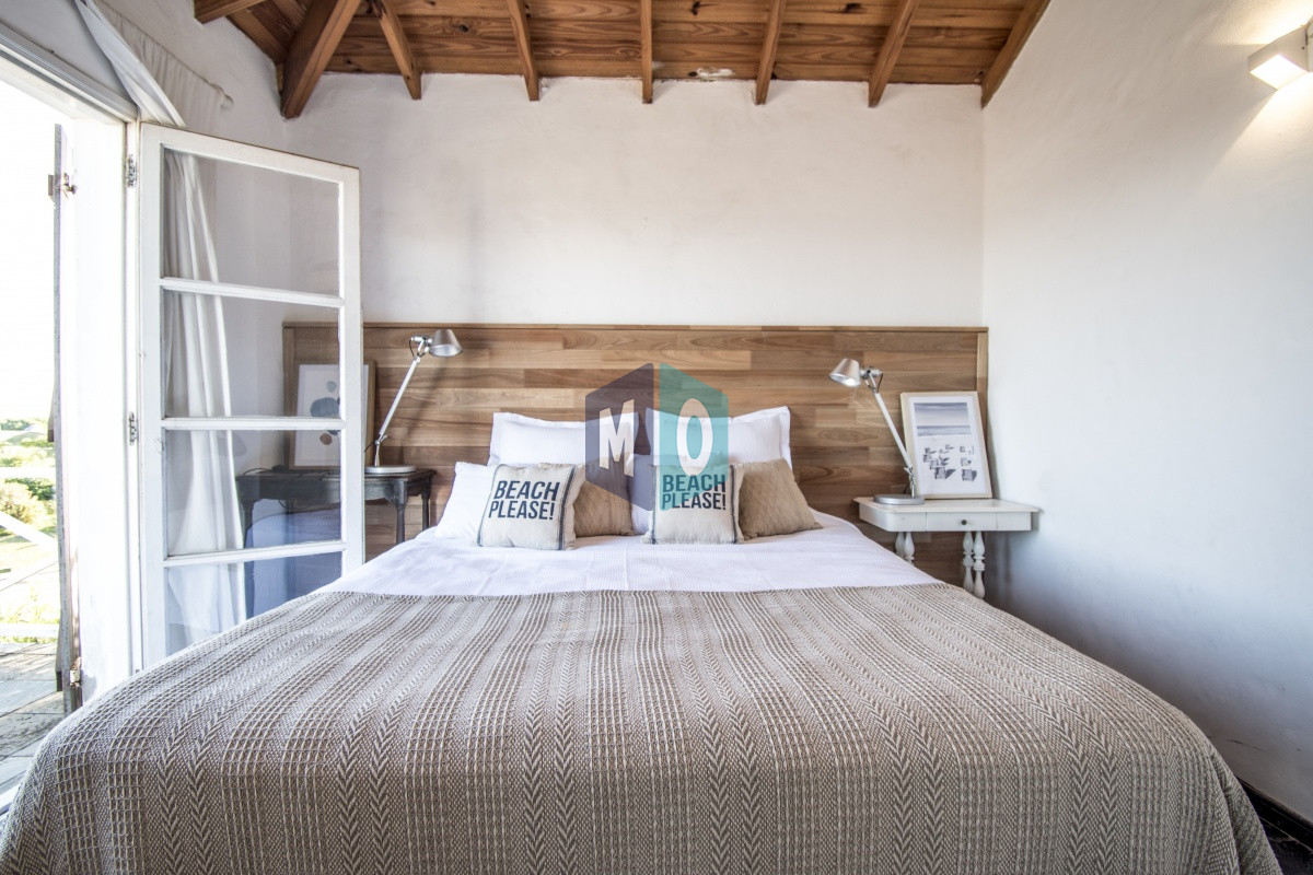 Casa ID.997 - Excelente Casa de 4 Dormitorios con Piscina y Parrillero en Montoya, La Barra