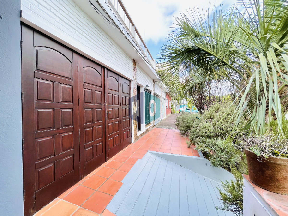 Casa ID.1034 - En Venta! Casa PH de 3 Dormitorios, Parrillero y Garage, en Maldonado, cerca de todo