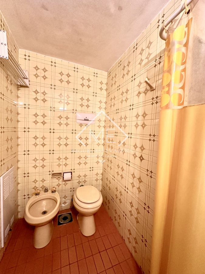 Apartamento ID.792 - Venta Apartamento Frente al Mar - Amplio, Luminoso, Cochera