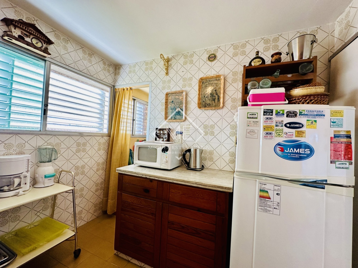 Apartamento ID.792 - Venta Apartamento Frente al Mar - Amplio, Luminoso, Cochera