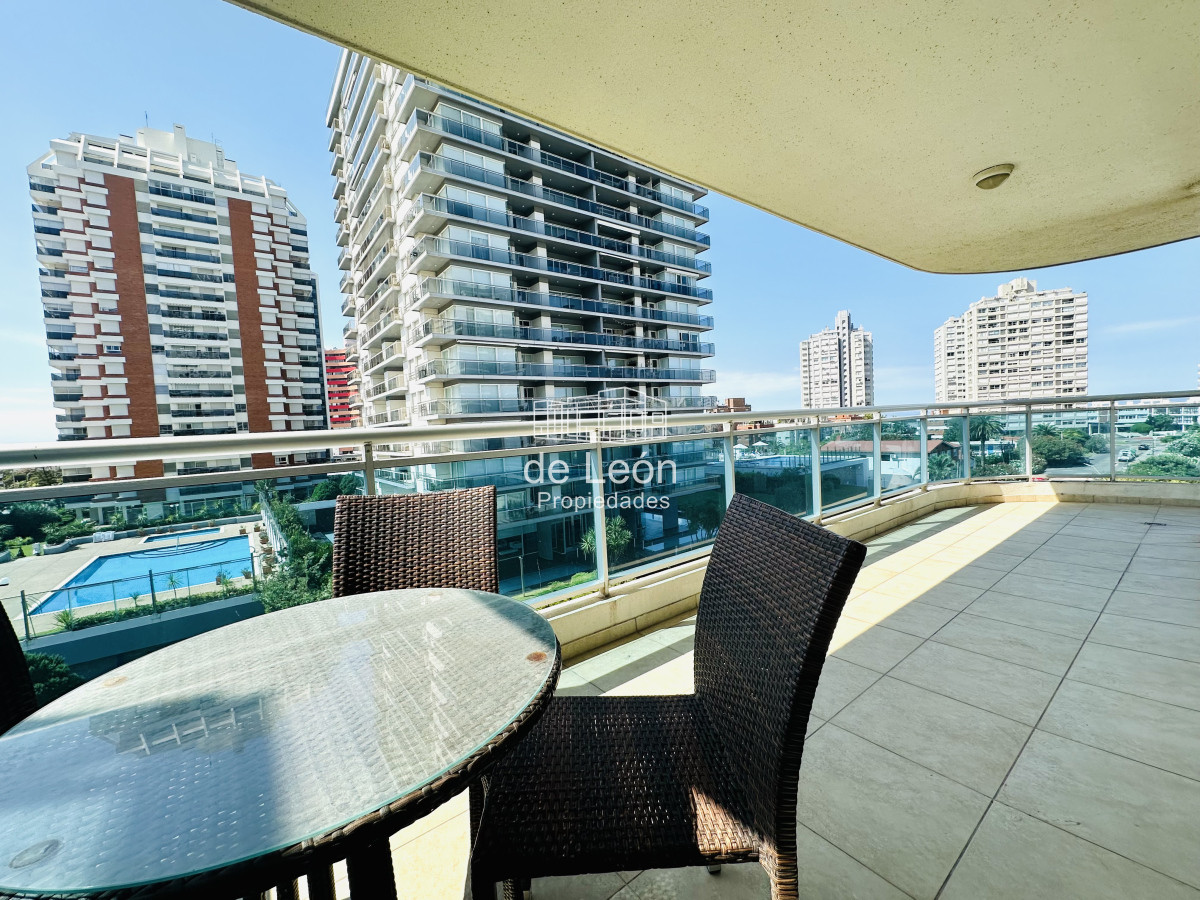 Apartamento ID.15259 - Oportunidad en Venta, Apartamento de 1 Dormitorio en torre con servicios, Aidy Grill