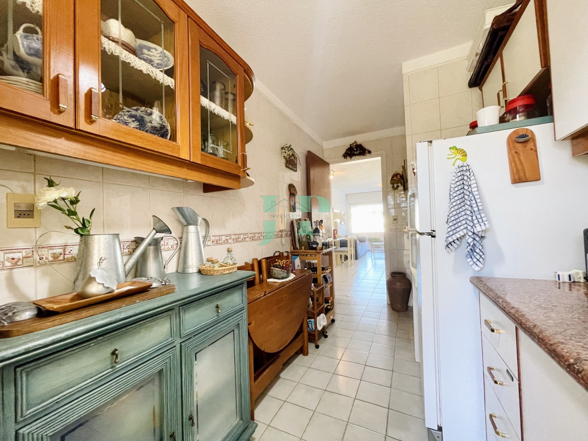 Apartamento ID.683 - Penthouse de 3 Dormitorios y Parrillero a metros de Playa Mansa, Venta Punta del Este